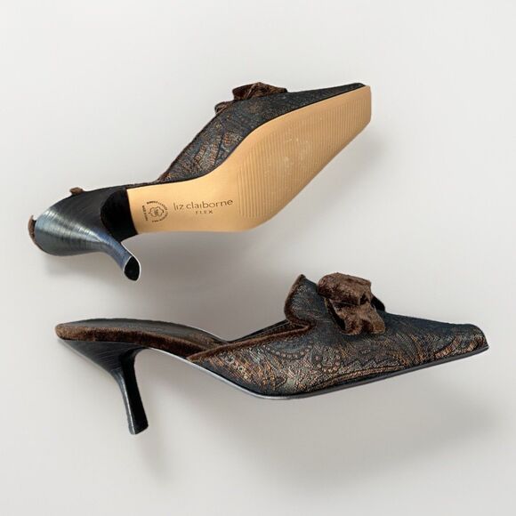 Liz Claiborne Flex Brocade Velvet Slip On Kitten Heels Size 7.5 Brown Glam - Picture 4 of 7